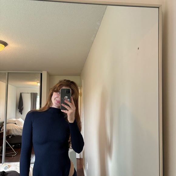 SOLD Babaton Sculpt Knit Tie Back Top - Picture 7 of 8